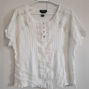 Papillon Blanc Women's White Lace Detail Top
